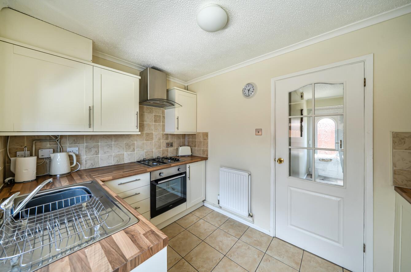 St Peters Avenue, Fforestfach, Swansea, SA5 5BX